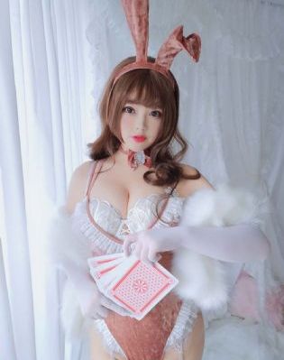 一本色道久久综合亚洲精品蜜桃v_高清完整在线观看