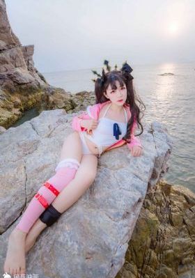 女人让男人桶_1080高清免费观看