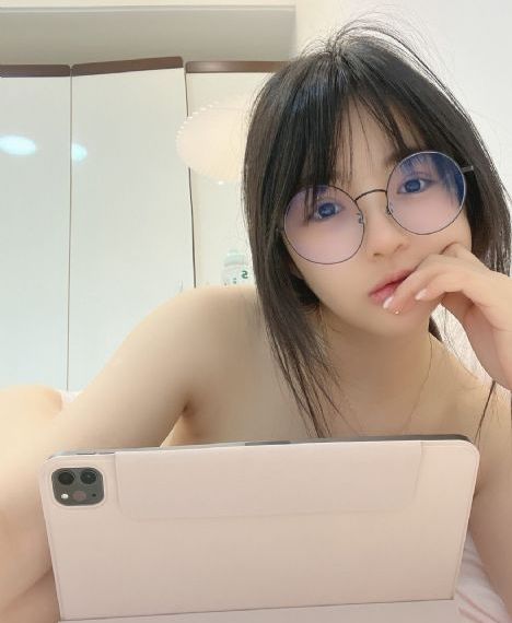欧美日韩亚洲一区_成人在线观看免费